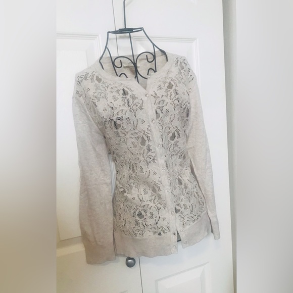 EUC Ann Taylor Loft Lace Cardigan. Small. - Picture 7 of 11